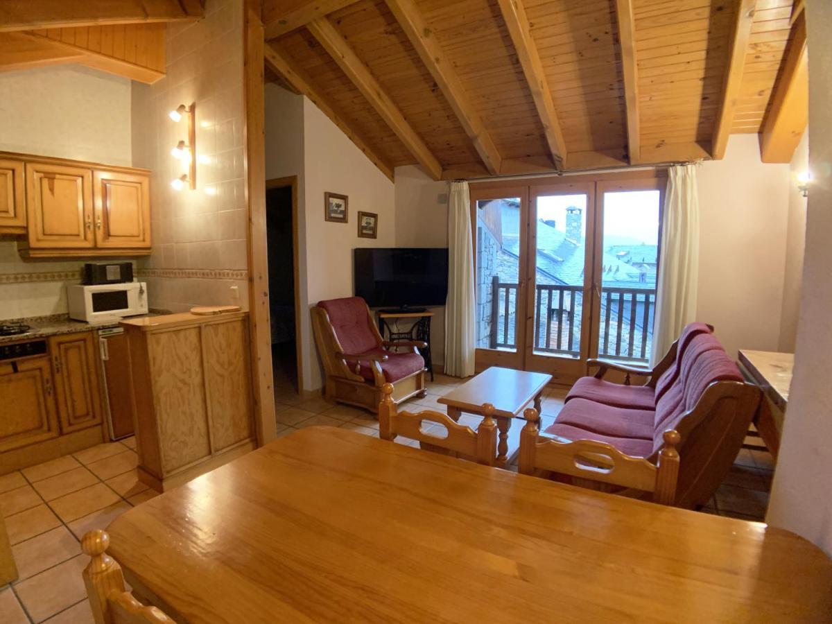 C11 - Apartamento Casa Llorgodo 2 - Villmor Cerler Buitenkant foto