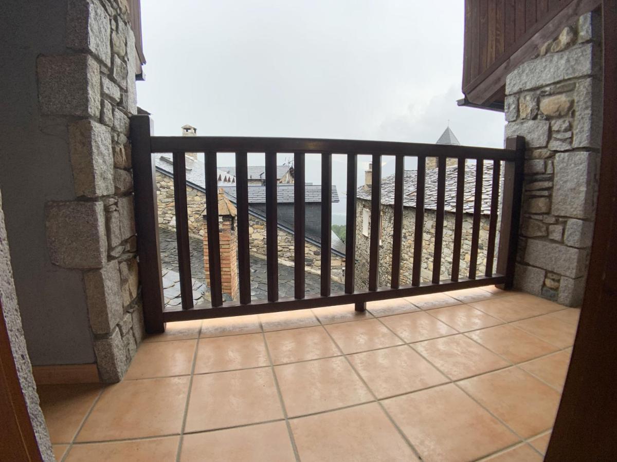 C11 - Apartamento Casa Llorgodo 2 - Villmor Cerler Buitenkant foto